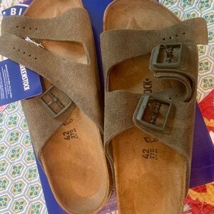 NIB Birkenstock Thyme Arizona Suede